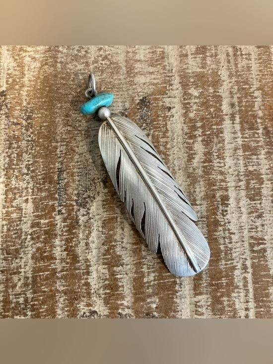 Vintage Sterling Silver HJ Chavez Signed Feather Pendant with Turquoise Accent - Picture 10 of 12